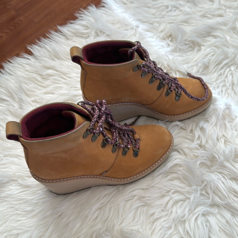 Toms preloved size 5